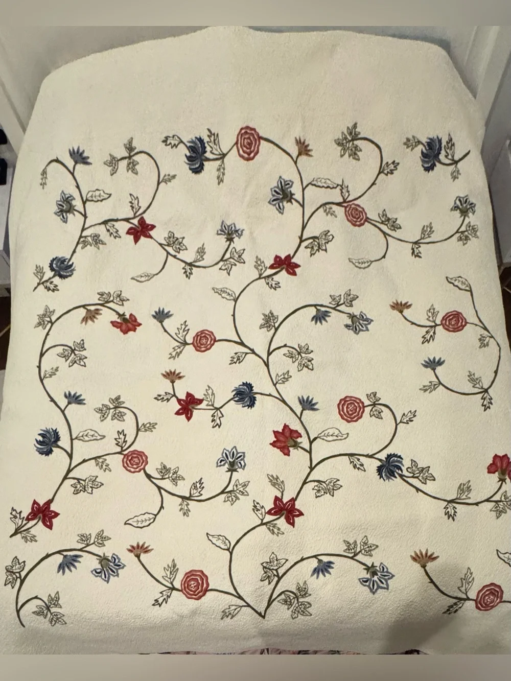 Vintage Pottery Barn Crewel Embroidered Floral Vine Quilt